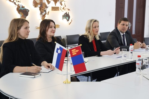Монгол-Словенийн бизнесийн боломжуудын талаар ярилцлаа